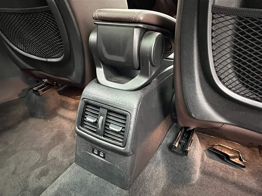 BMW X1 2022 car image #24