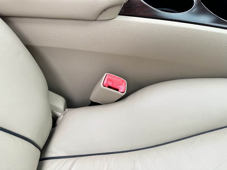 Toyota 2014 car image #24