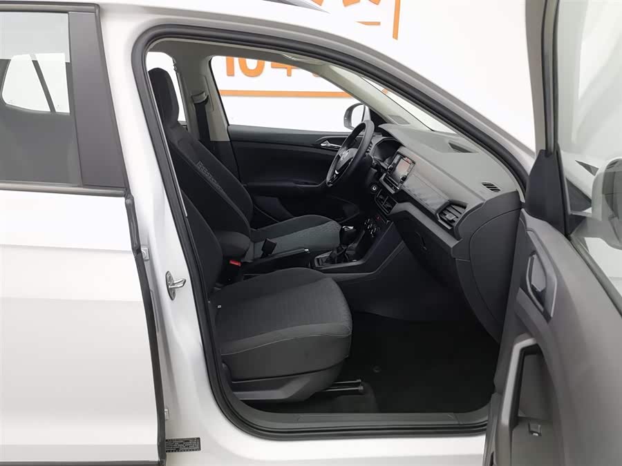Volkswagen T-Cross 2019 immagine di auto #24