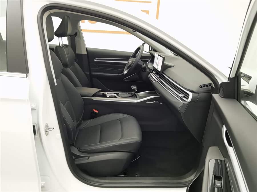 GEELY Emgrand 2023 car image #24