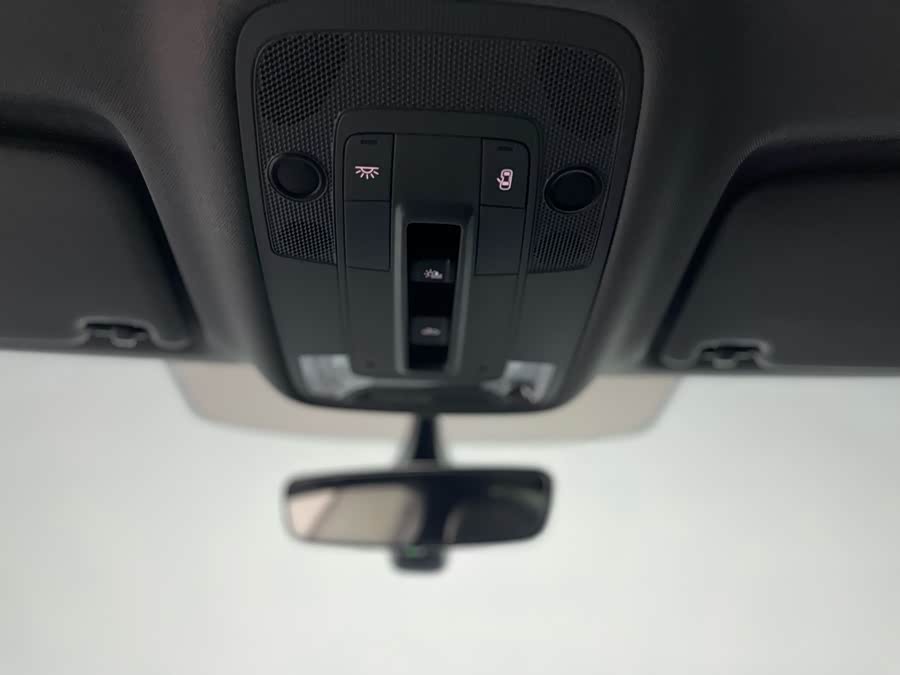 Audi Q3 2023 car image #24