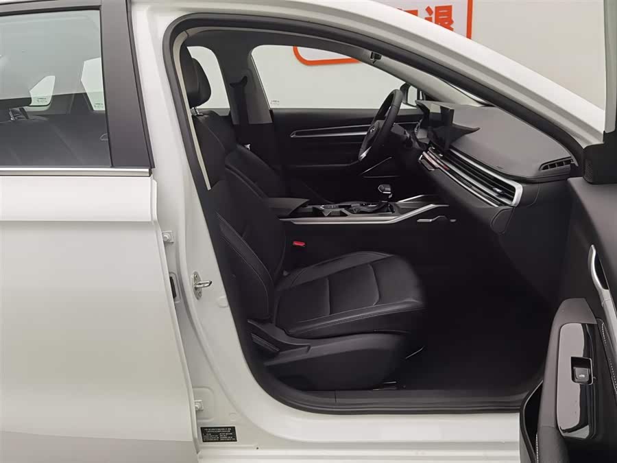 GEELY Emgrand 2023 car image #24