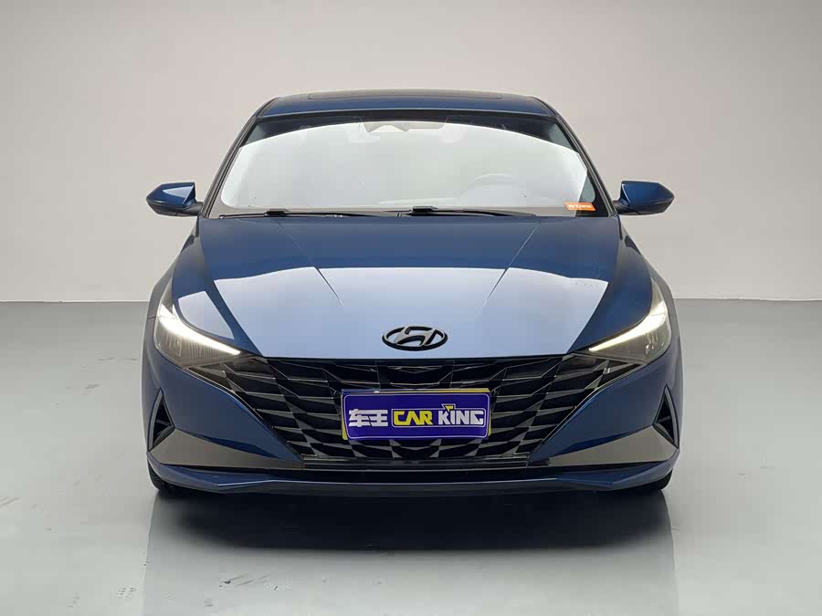 Hyundai Elantra 2021 immagine di auto #24