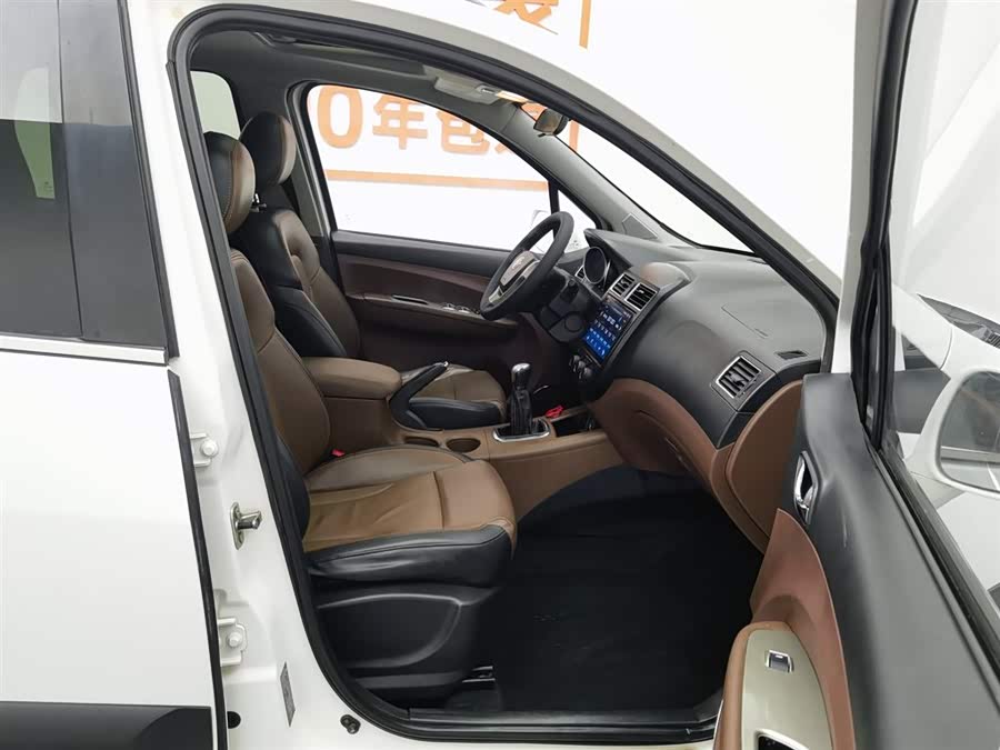 Forthing JOYEAR X5 2016 imagen de coche #24