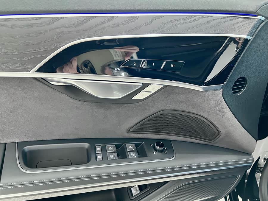 奥迪 奥迪A8 2025 汽车图片 #24