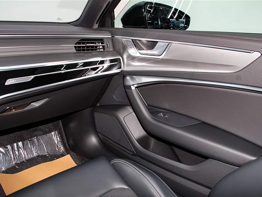 Audi A6L 2025 #24 Audi A6L 2025 car image #24