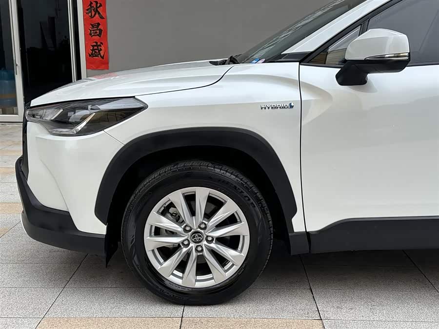 Toyota Corolla Cross 2023 immagine di auto #24