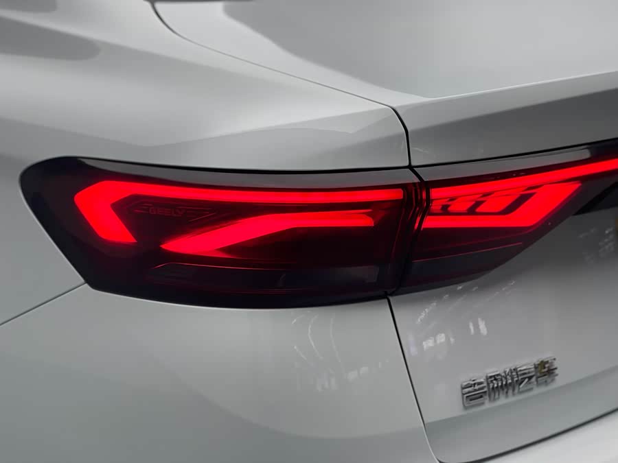 GEELY Emgrand 2022 car image #24