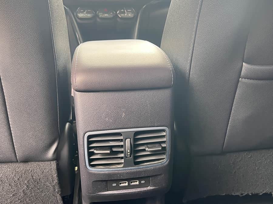 GAC ix4 2019 car image #24