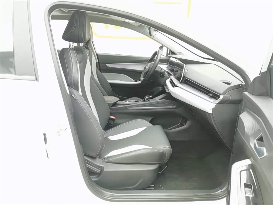 GEELY Binray 2023 car image #24