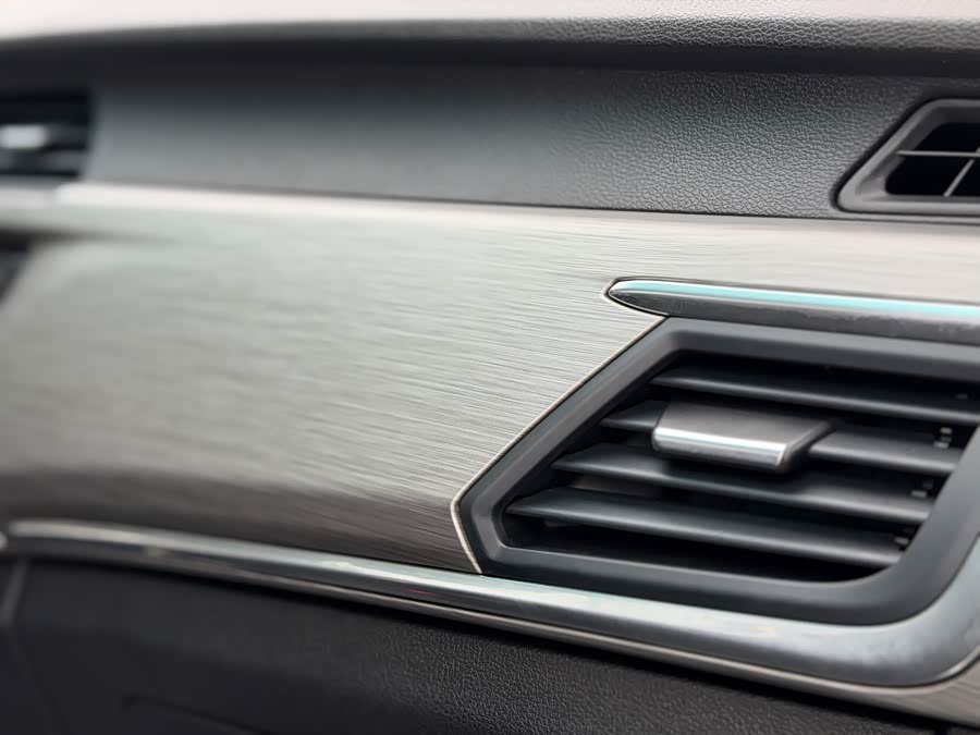 GEELY Vision X3 2017 image de voiture #24