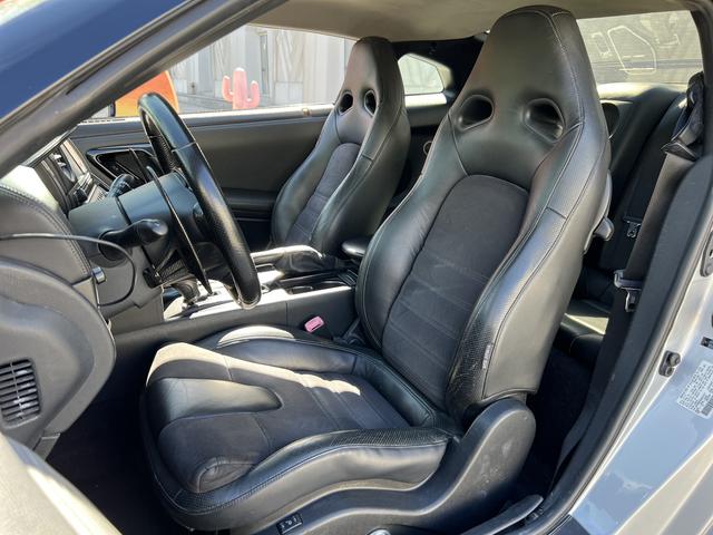 日产 日产GT-R 2011 汽车图片 #24