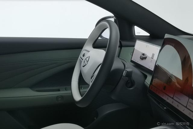 日产 日产N7 2025 汽车图片 #24