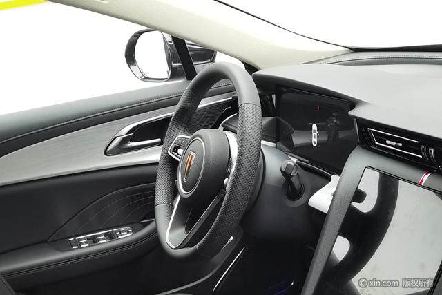 HongQi H5 PHEV 2025 #24 HongQi H5 PHEV 2025 car image #24