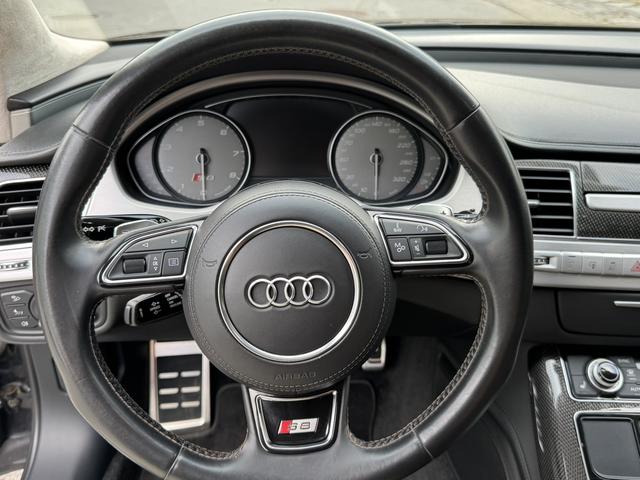 Audi S8 2014 car image #24