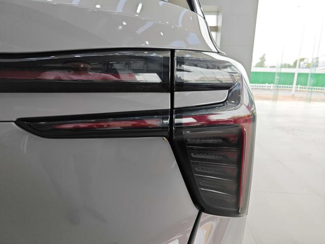 HongQi HS3 2023 immagine di auto #24