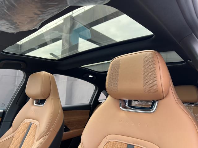 马自达 马自达EZ-6 2024 汽车图片 #24