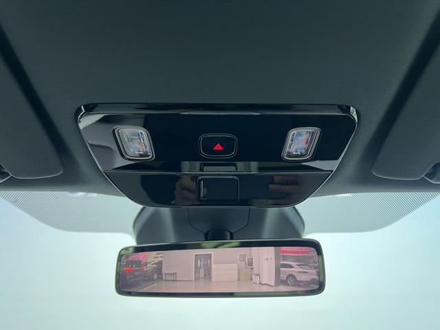 理想汽车 理想i6 2025 汽车图片 #24