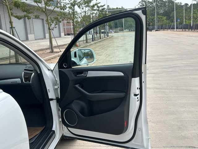 Audi Q5 (Imported) 2014 car image #24