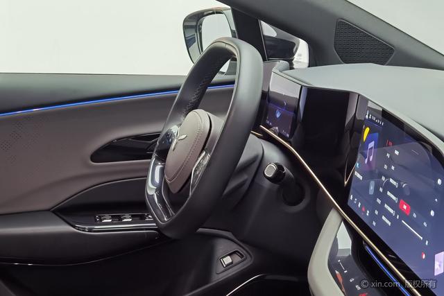 HongQi EH7 2024 immagine di auto #24