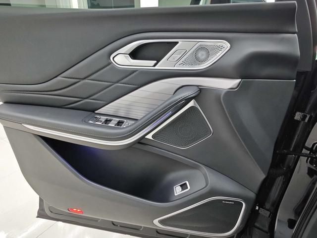 HongQi HS7 PHEV 2024 car image #24