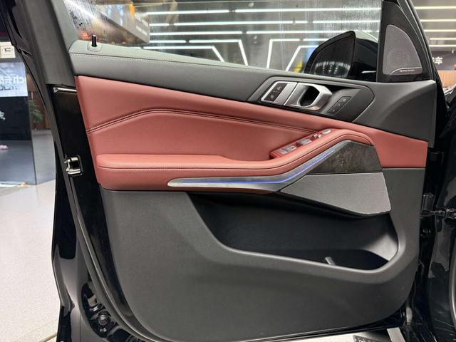 BMW X5 2024 #24 BMW X5 2024 صورة سيارة #24