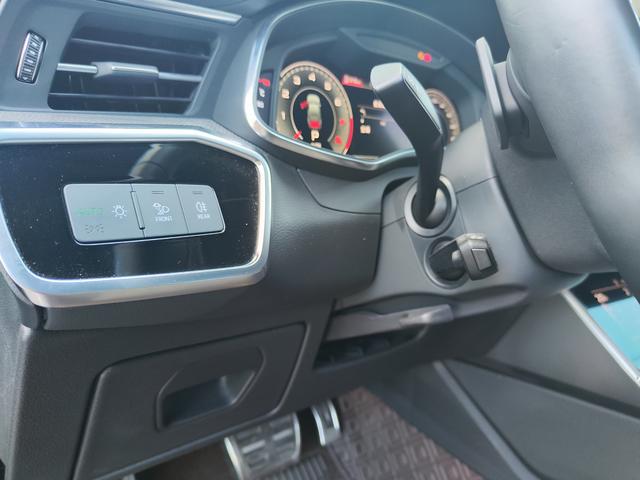 Audi A6L e-tron 2020 imagen de coche #24