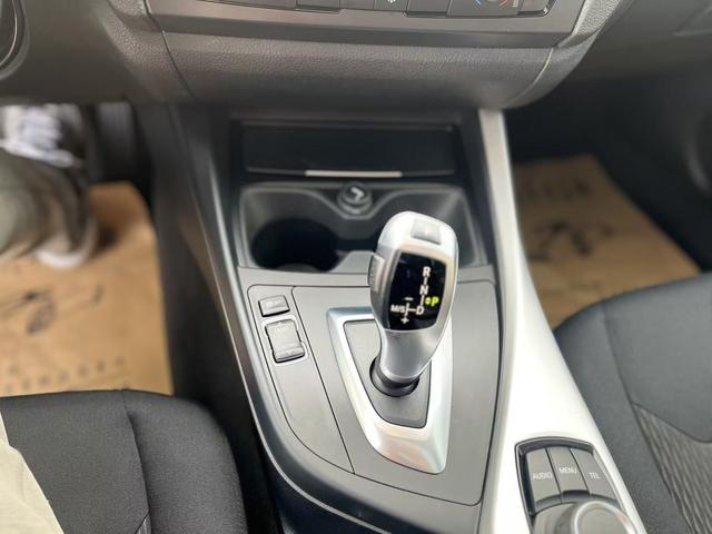 BMW 1 Series (Imported) 2012 car image #24