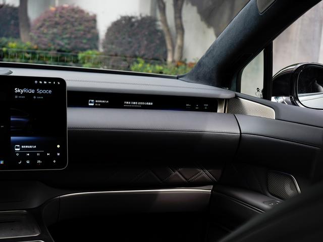 蔚来 蔚来ET9 2025 汽车图片 #24