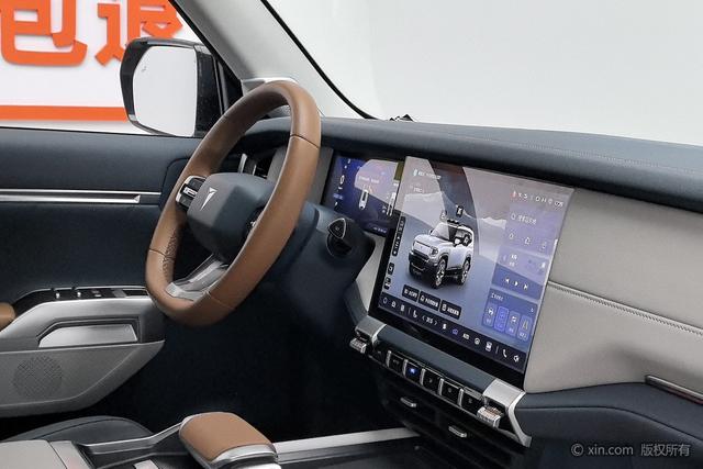 Deepal G318 2024 immagine di auto #24