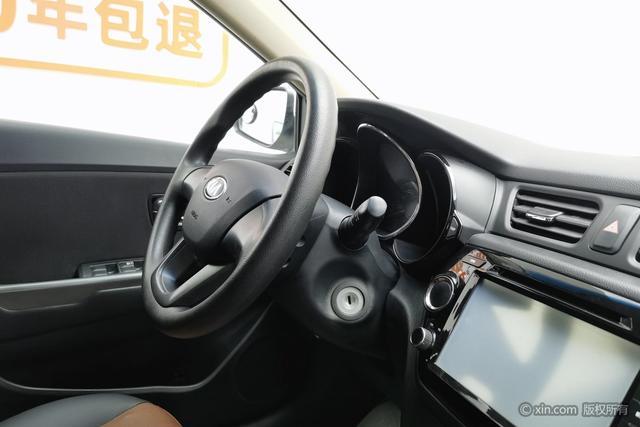 起亚 起亚K2 2013 汽车图片 #24