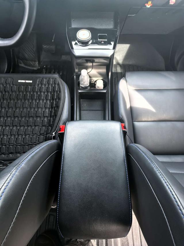 MG 4 EV 2022 #24 MG 4 EV 2022 car image #24