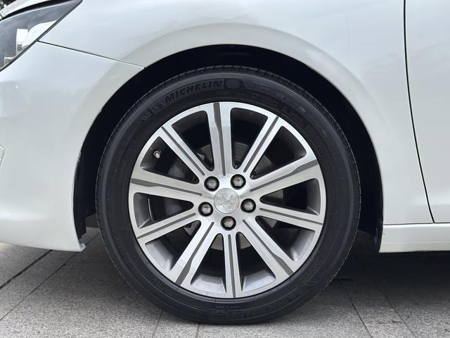 Peugeot 408 2015 #24 Peugeot 408 2015 car image #24