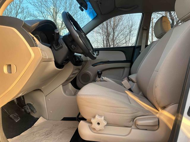 起亚 狮跑 2016 汽车图片 #24