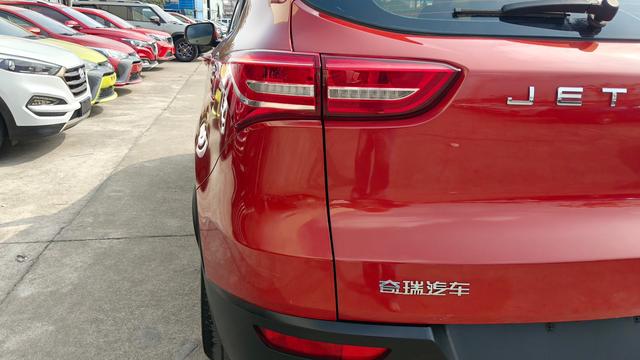 Jetour X70 2018 car image #24