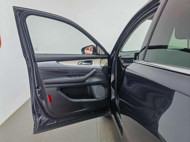 Exceed 2025 car image #24