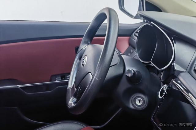 起亚 起亚K2 2016 汽车图片 #24