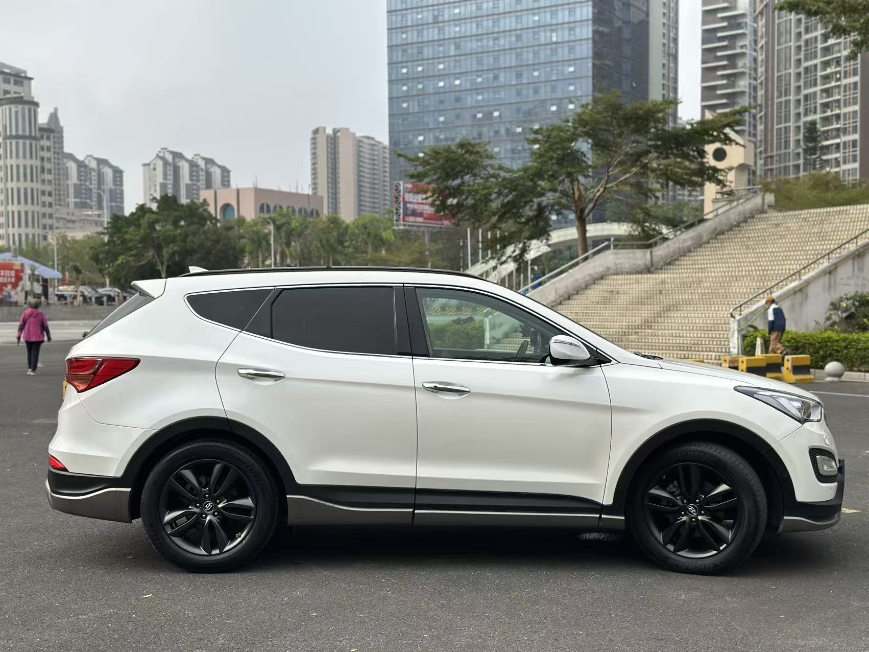 Hyundai Santa Fe (Imported) 2013 #24 Hyundai Santa Fe (Imported) 2013 car image #24