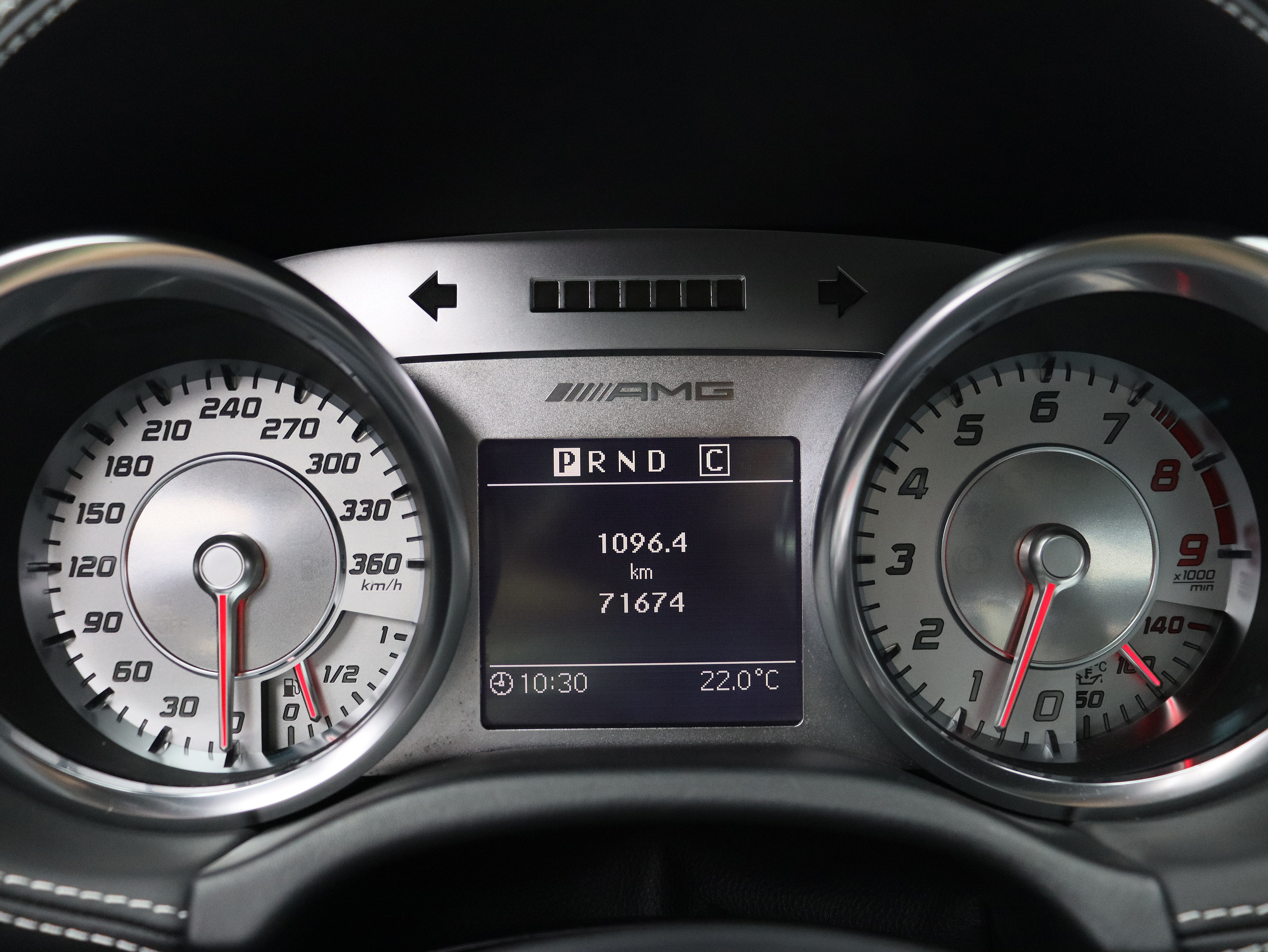 Mercedes-Benz SLS AMG 2012 #24 Mercedes-Benz SLS AMG 2012 car image #24