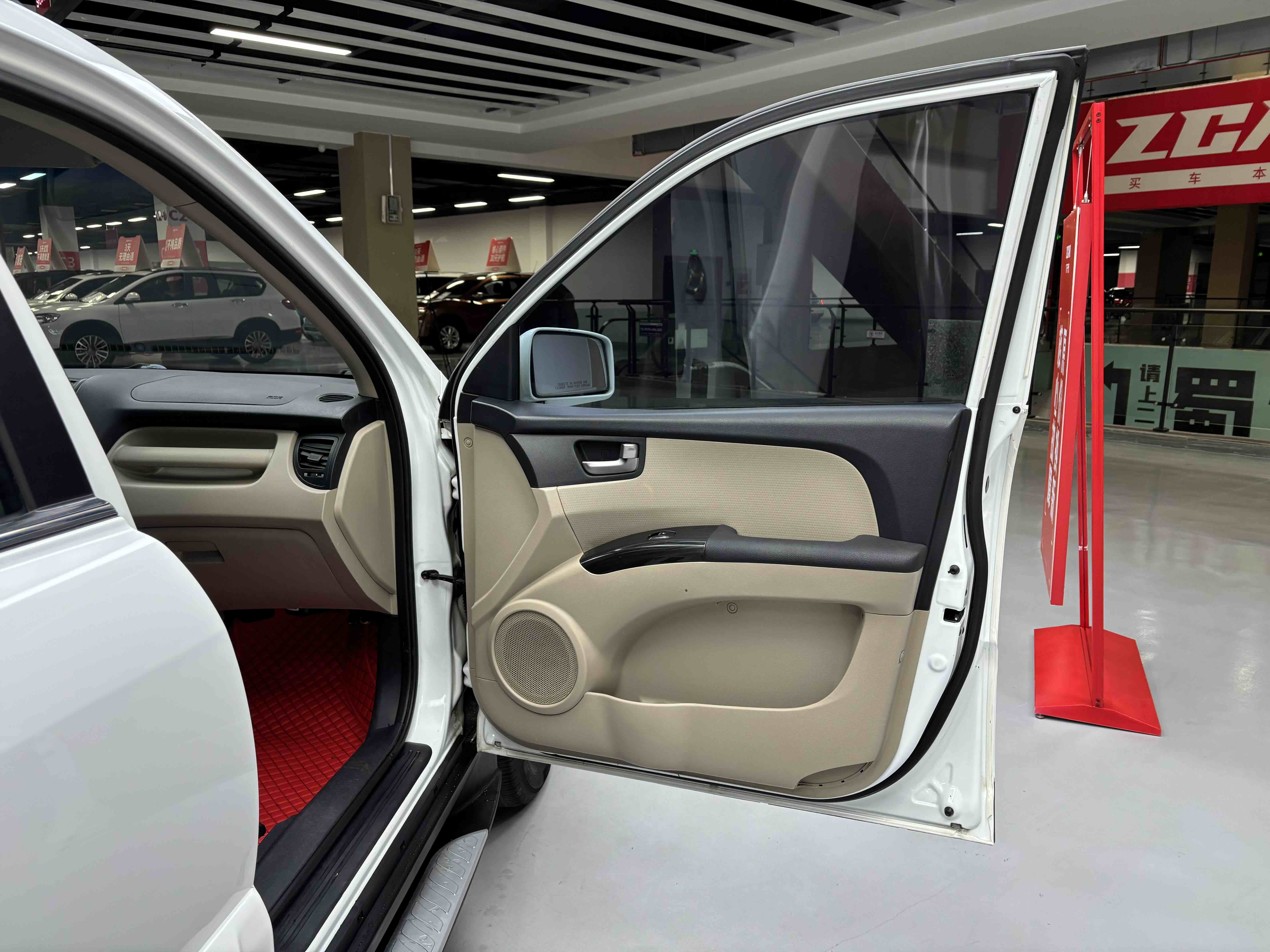 Kia Sportage 2015 immagine di auto #24