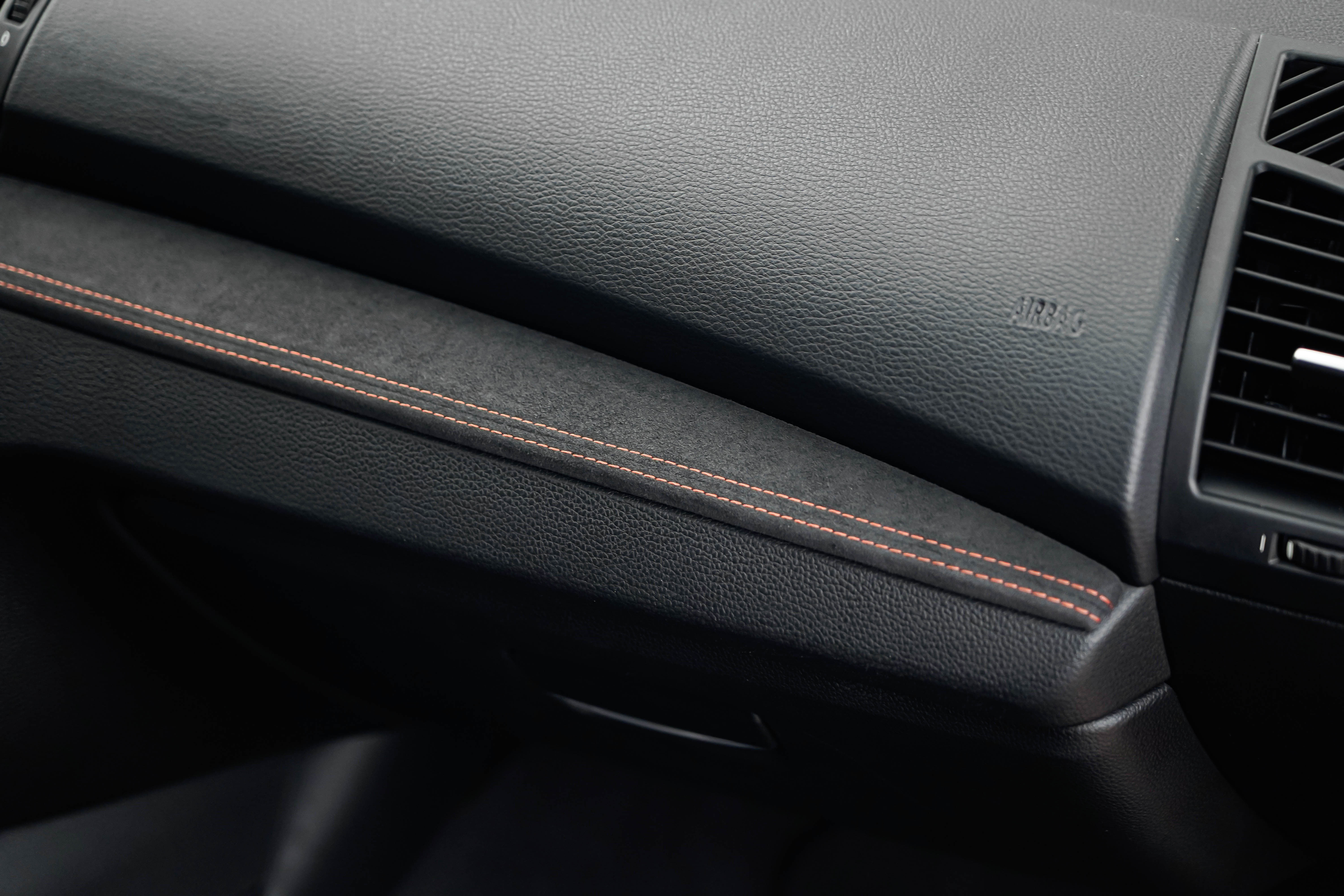 BMW 1 Series M 2012 #24 BMW 1 Series M 2012 car image #24