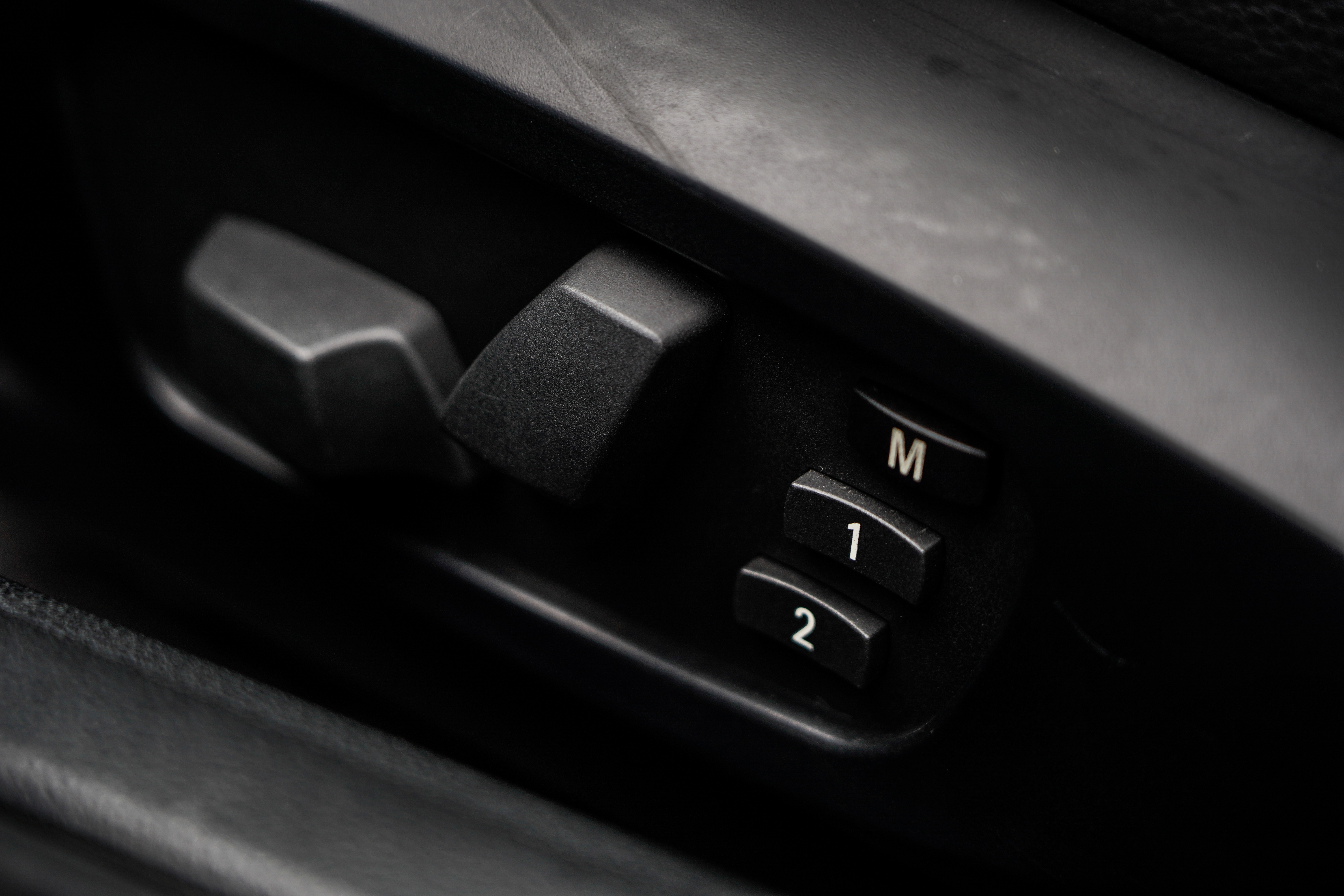 BMW 1 Series M 2012 car image #24