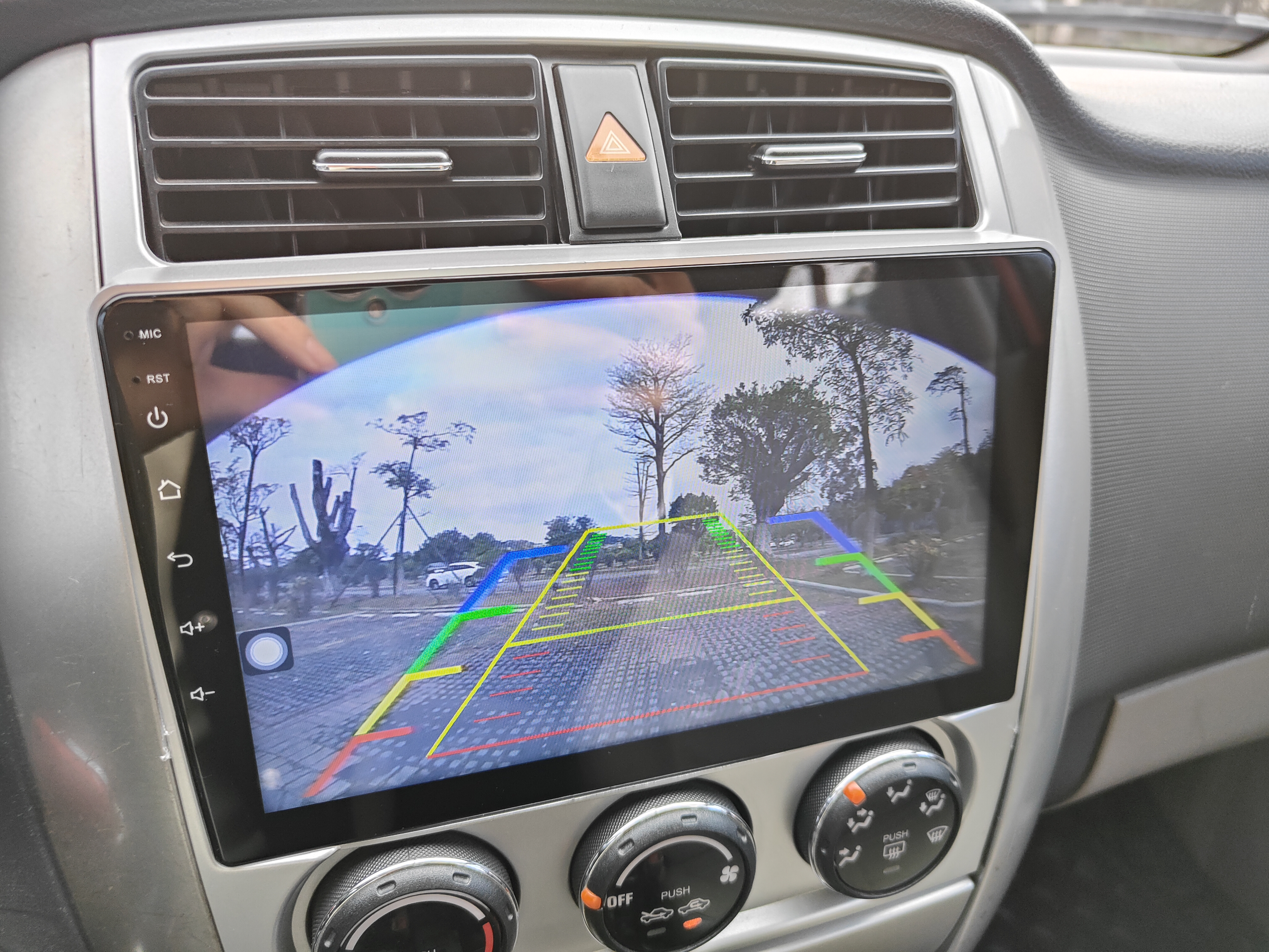 Suzuki Liana 2012 image de voiture #24