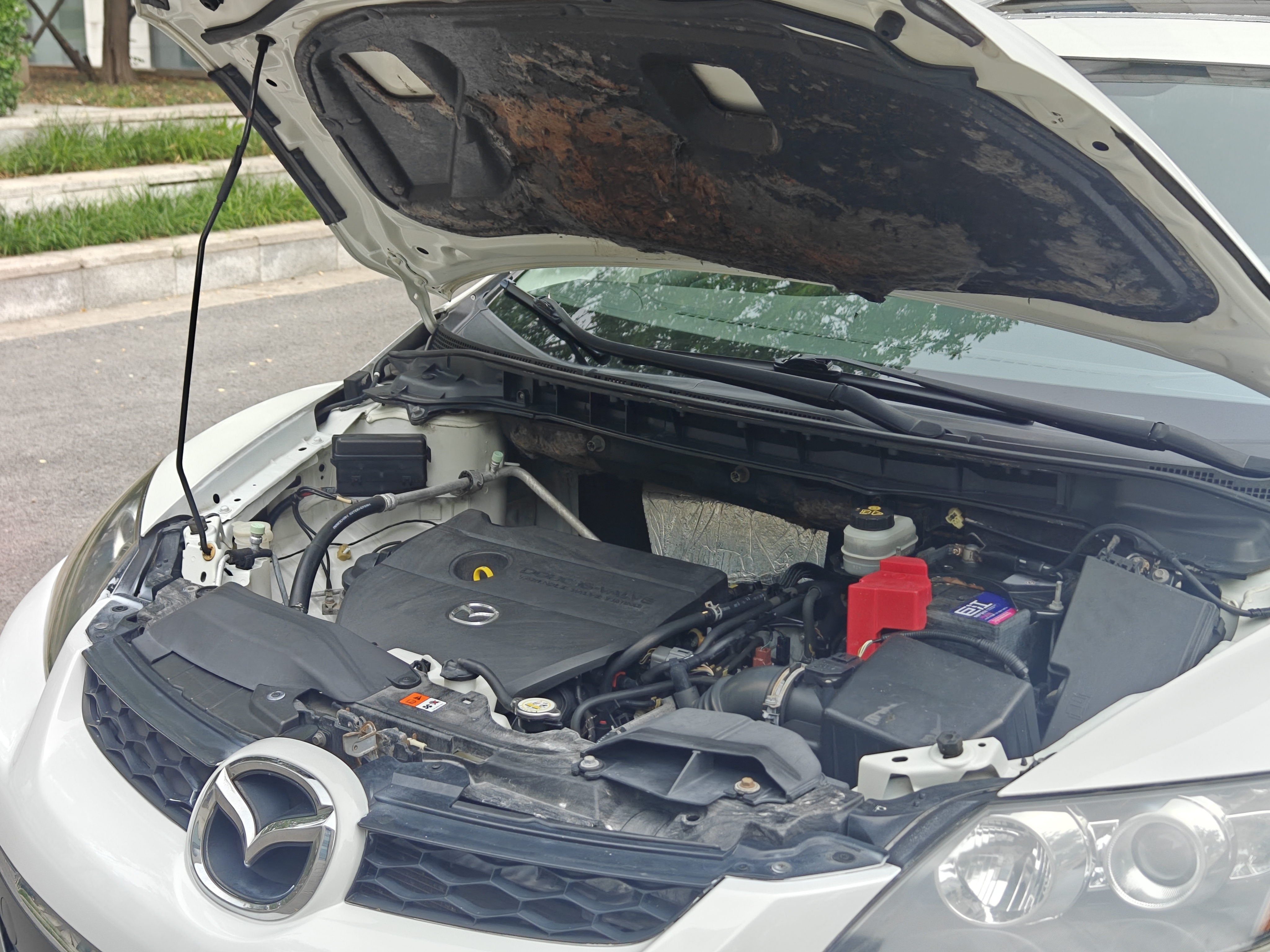 Mazda CX-7 (Imported) 2011 car image #24