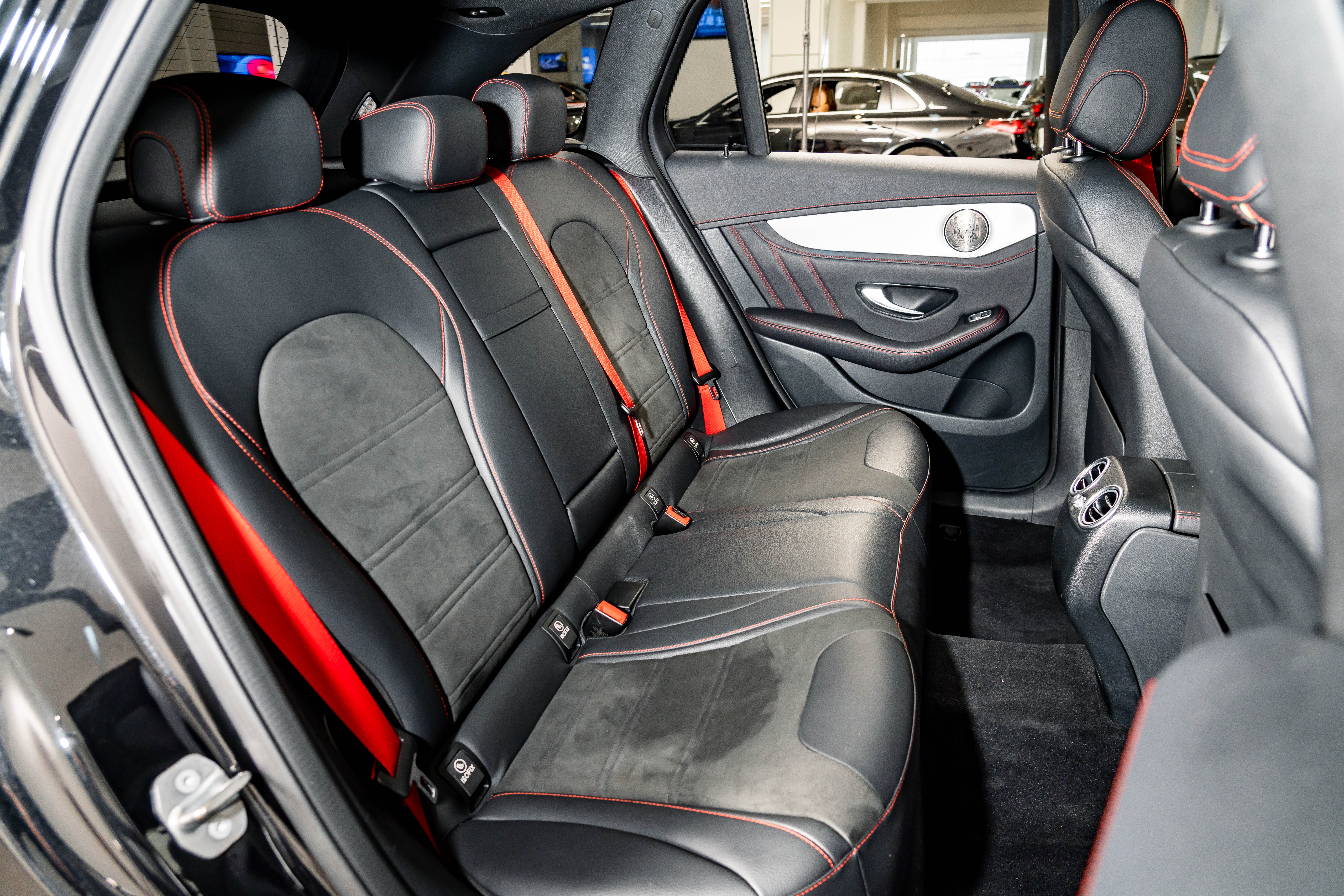 Mercedes-Benz GLC AMG 2019 immagine di auto #24