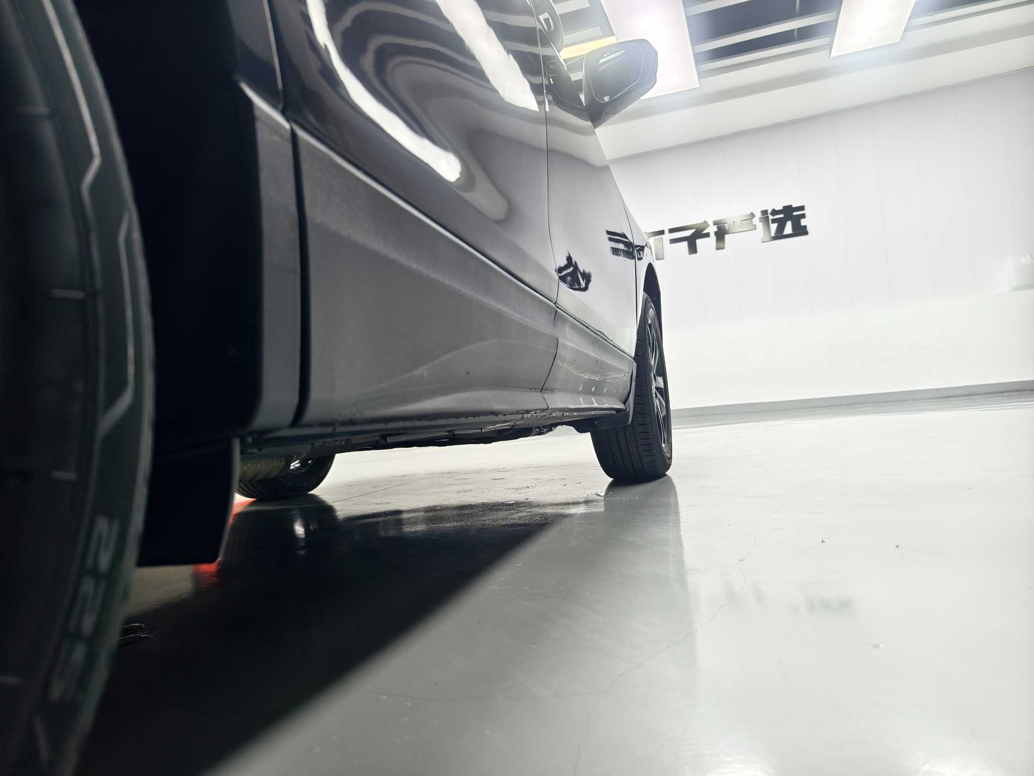 Chevrolet Equinox 2018 immagine di auto #24