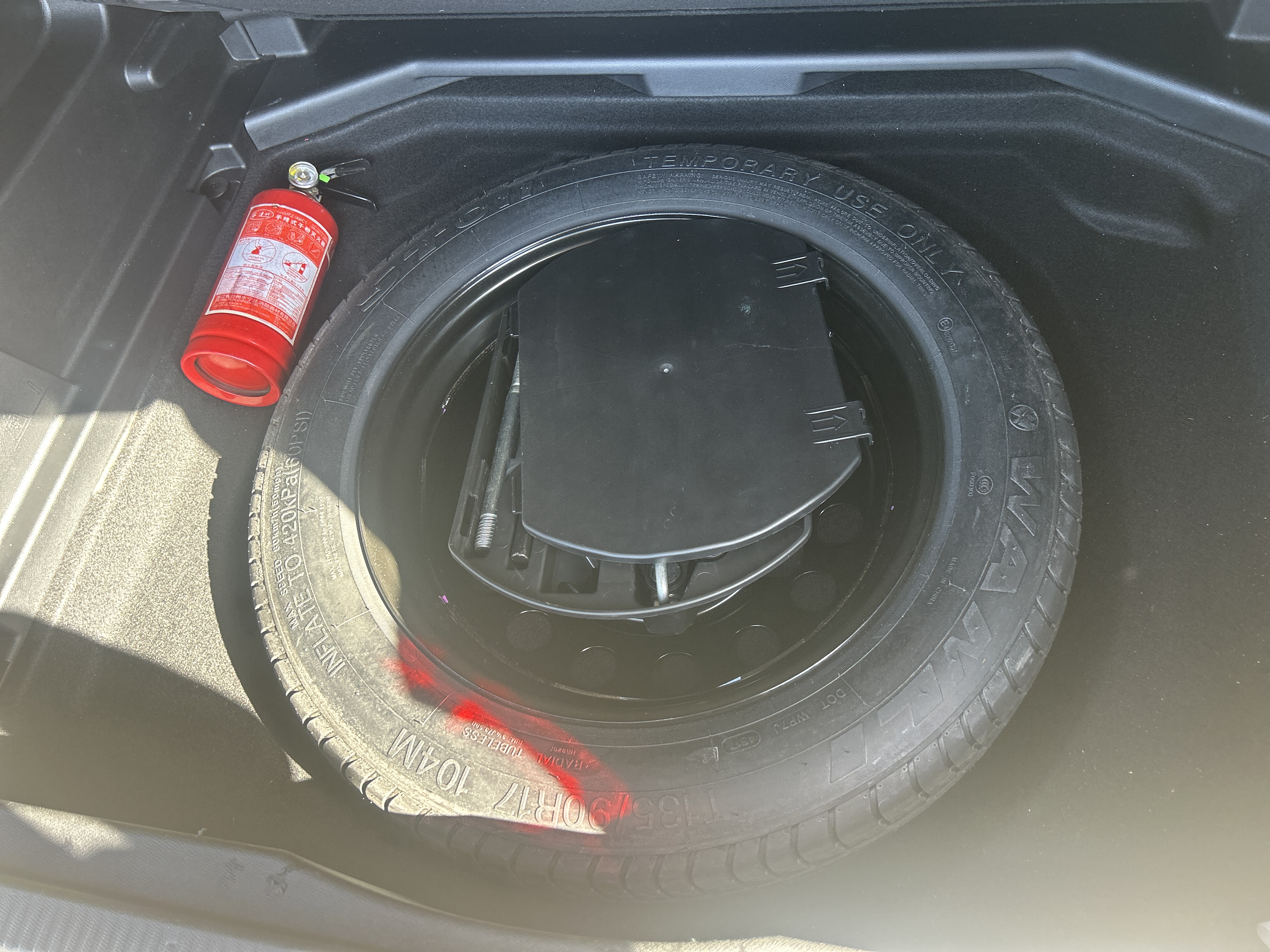 Citroen C5 AIRCROSS 2018 immagine di auto #24