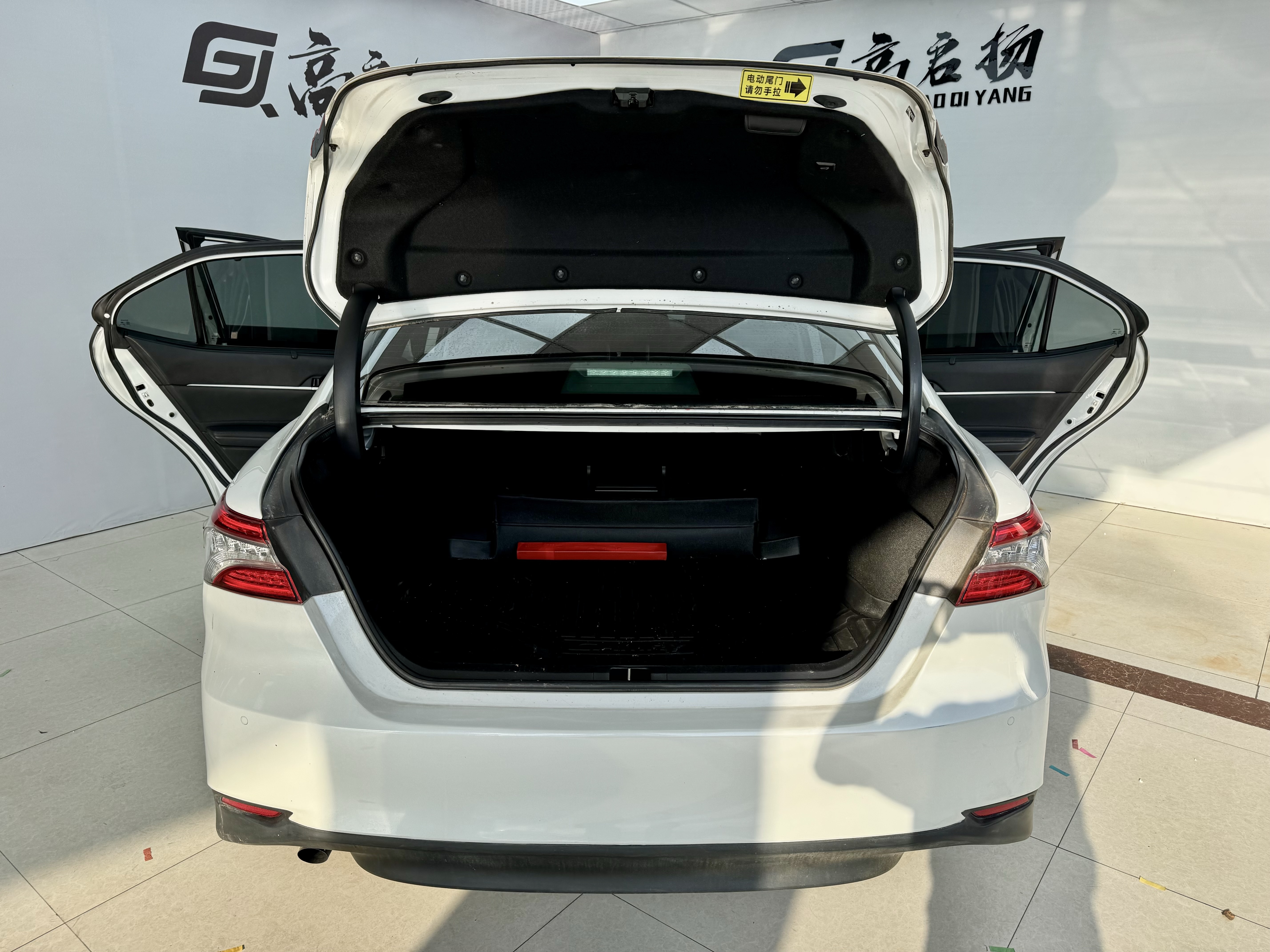 Toyota Camry 2018 car image #24