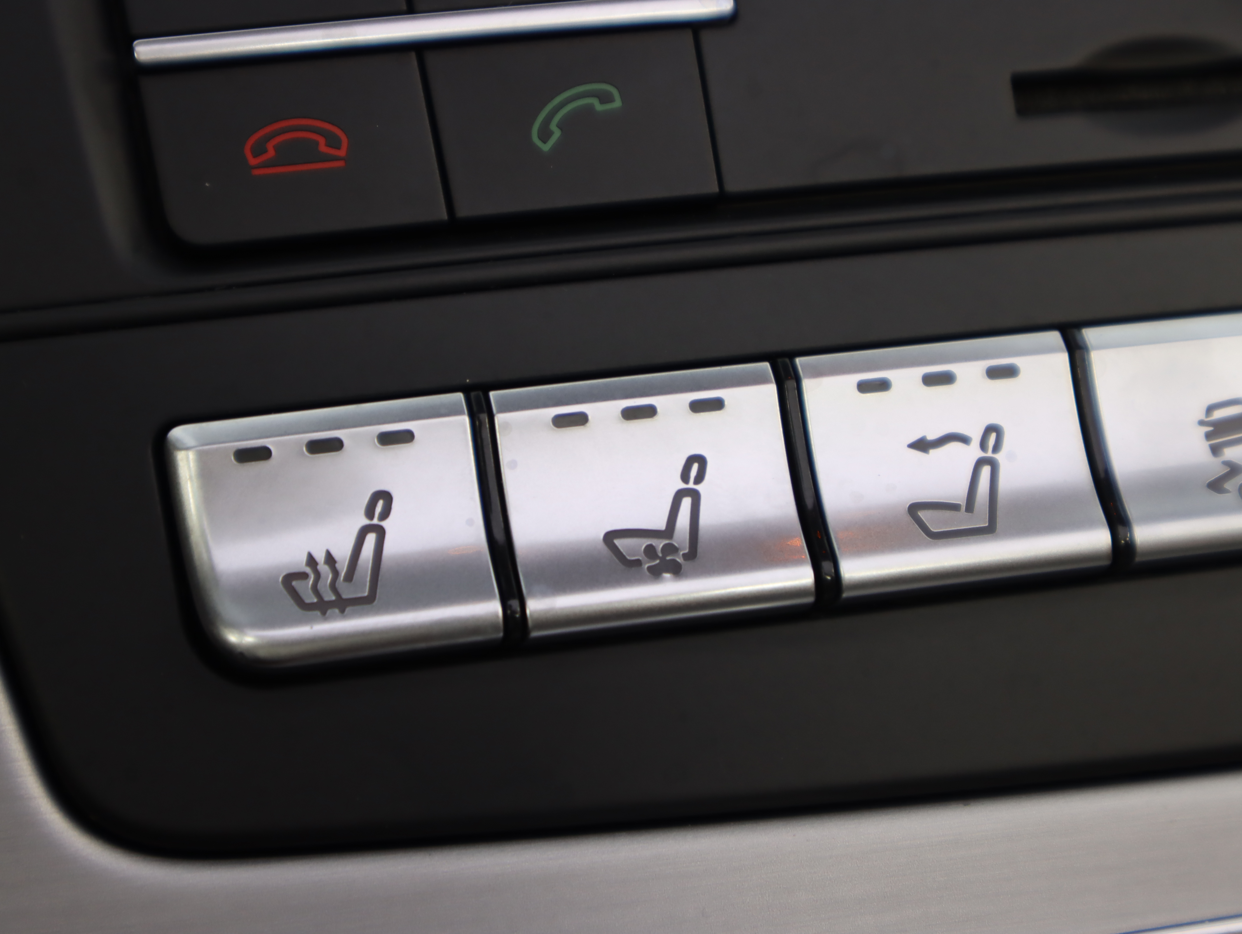 Mercedes-Benz SL Class 2019 car image #24