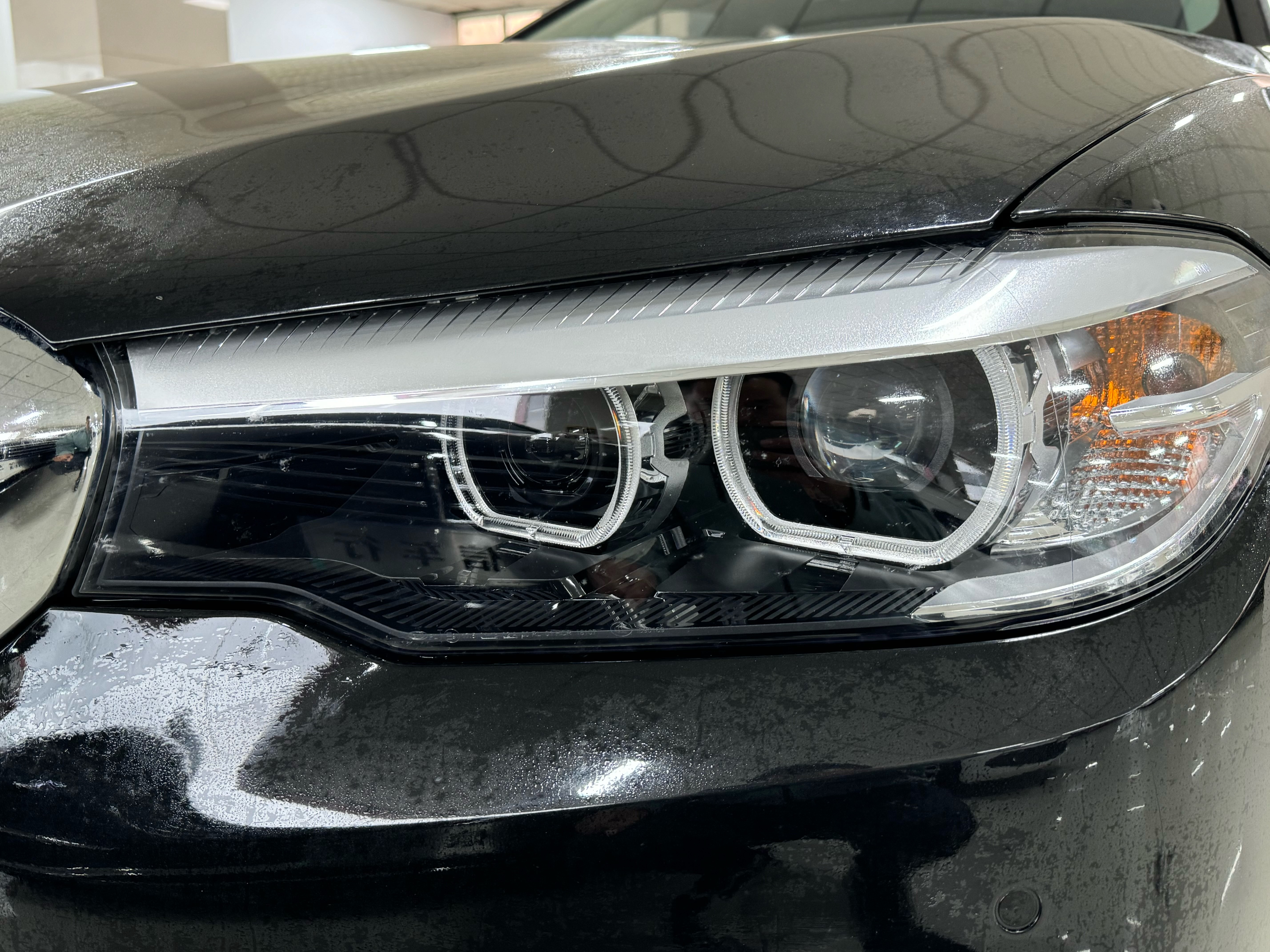 BMW 5 Series 2019 car image #24